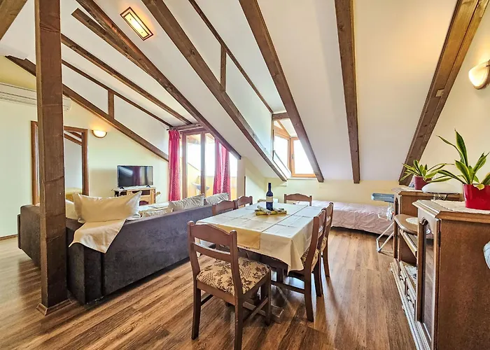 Lucic-4 By Interhome *