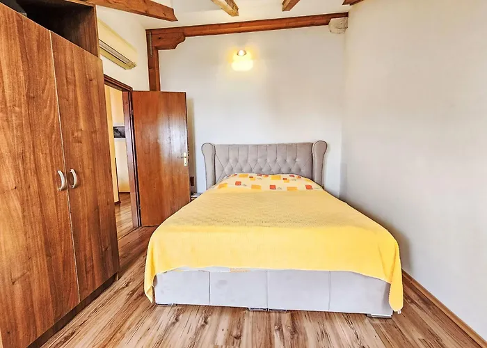 Lucic-4 By Interhome Poljice