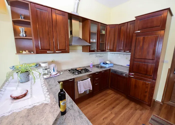 Apartment Lucic-4 By Interhome *